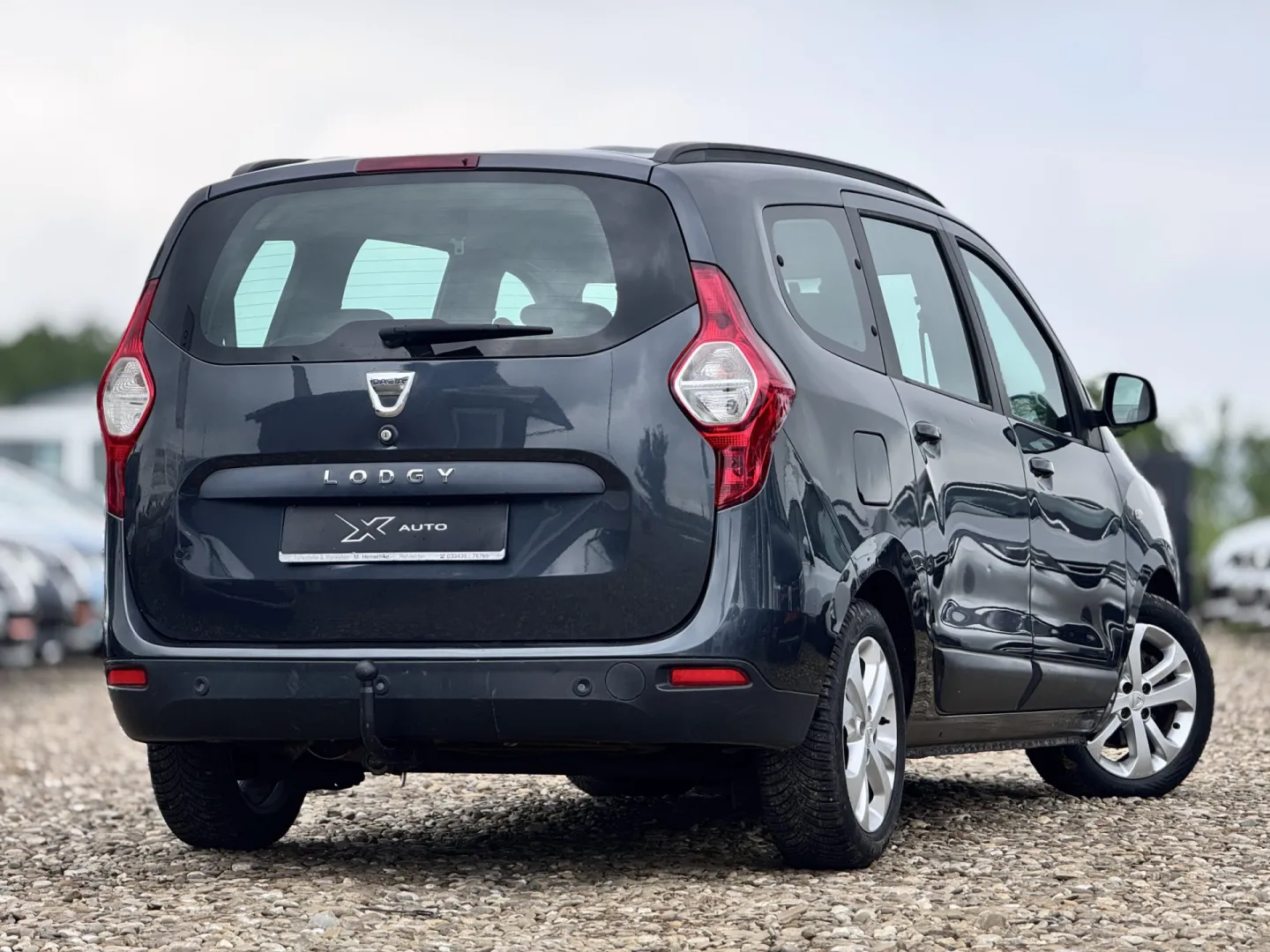 Cumpara/ Vinde online Dacia Lodgy 2012 SH, la cel mai bun pret pentru tine!