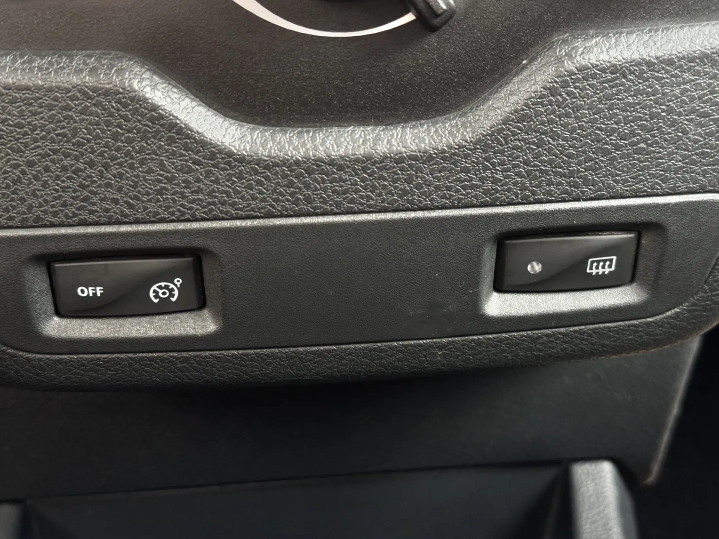 Cumpara/ Vinde online Dacia Lodgy 2012 SH, la cel mai bun pret pentru tine!