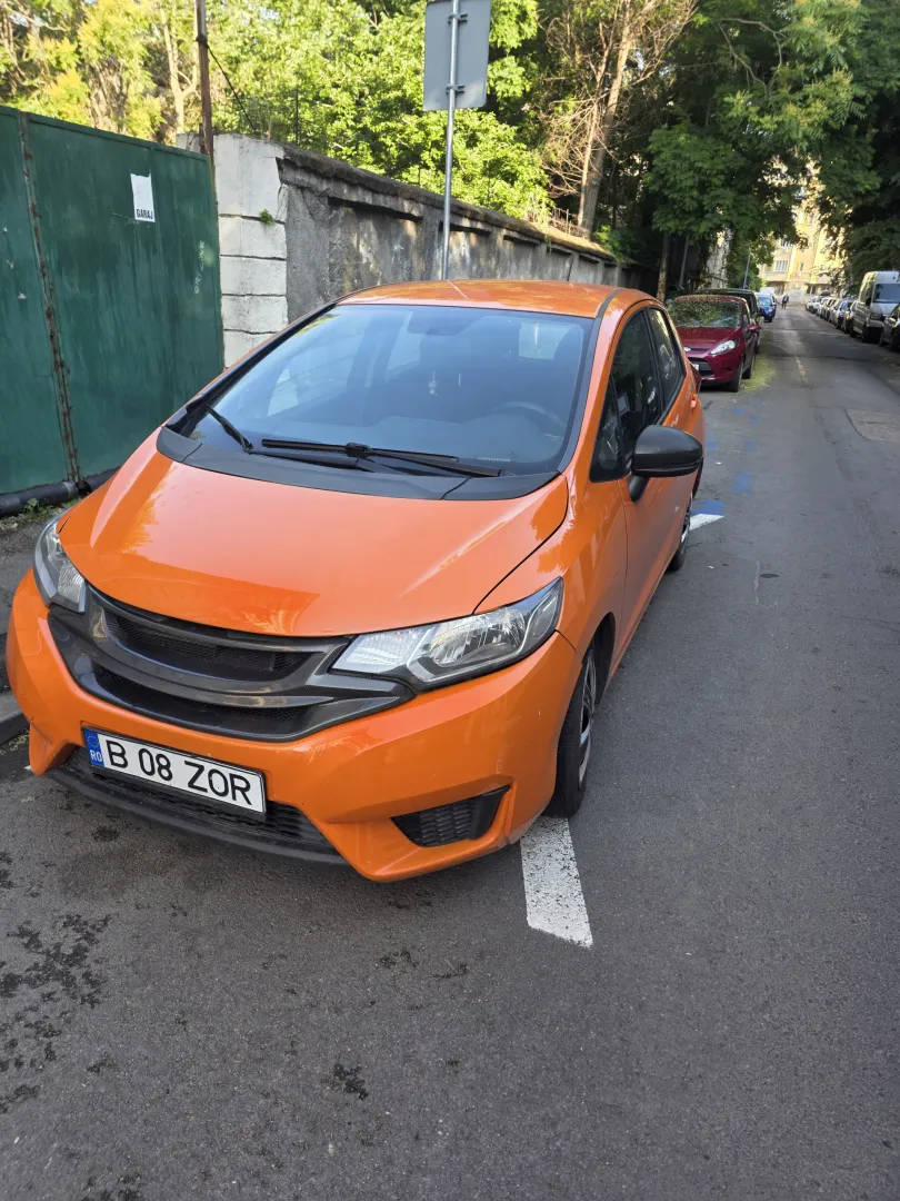 Cumpara/ Vinde online Honda Jazz 2015 SH, la cel mai bun pret pentru tine!