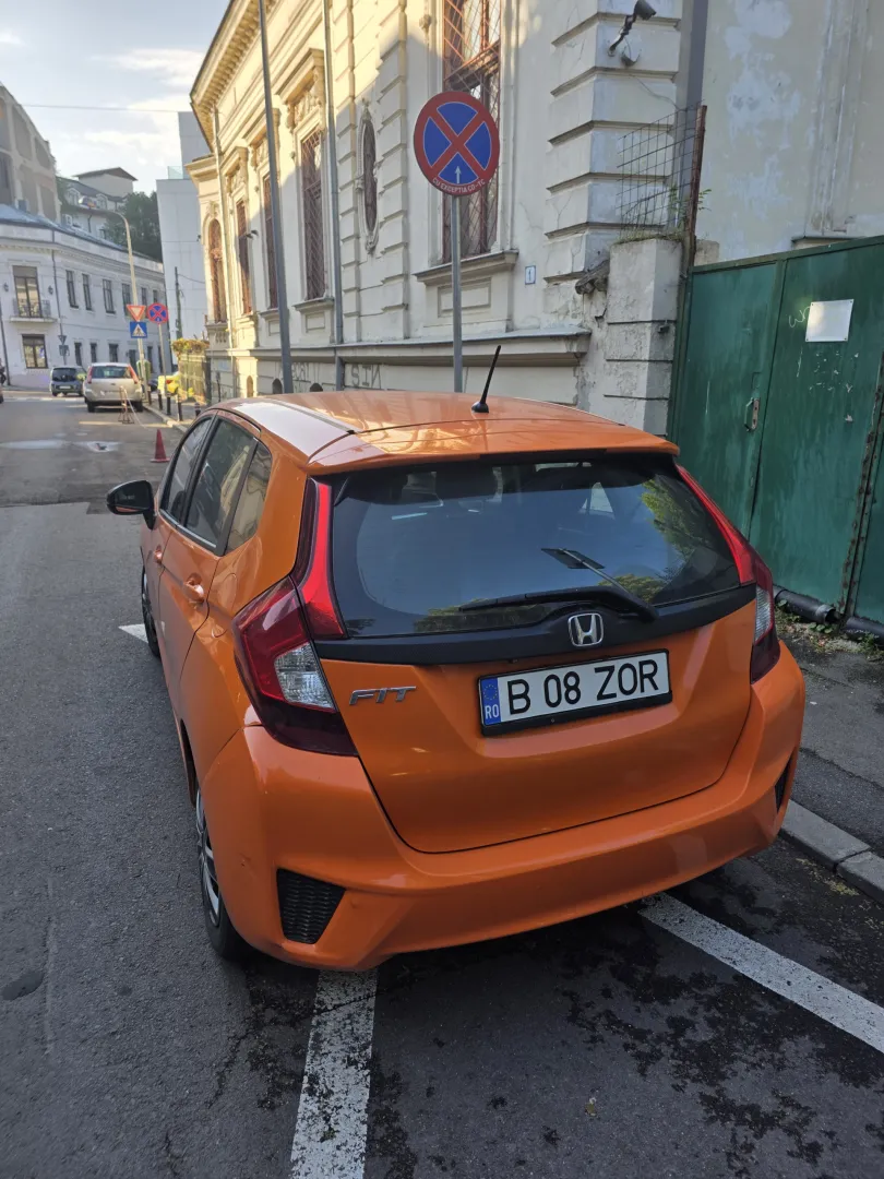 Cumpara/ Vinde online Honda Jazz 2015 SH, la cel mai bun pret pentru tine!
