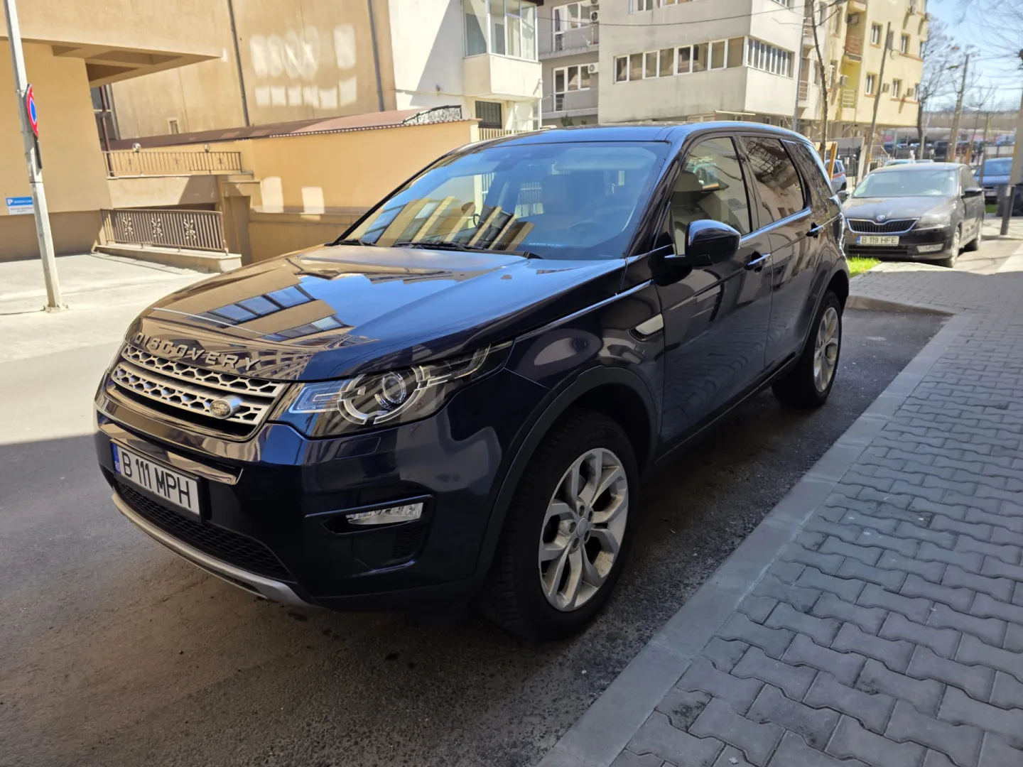 Cumpara/ Vinde online Land Rover Discovery Sport 2019 SH, la cel mai bun pret pentru tine!