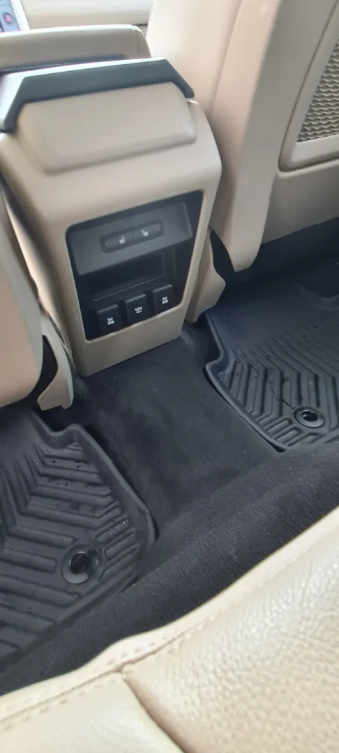 Cumpara/ Vinde online Land Rover Discovery Sport 2019 SH, la cel mai bun pret pentru tine!