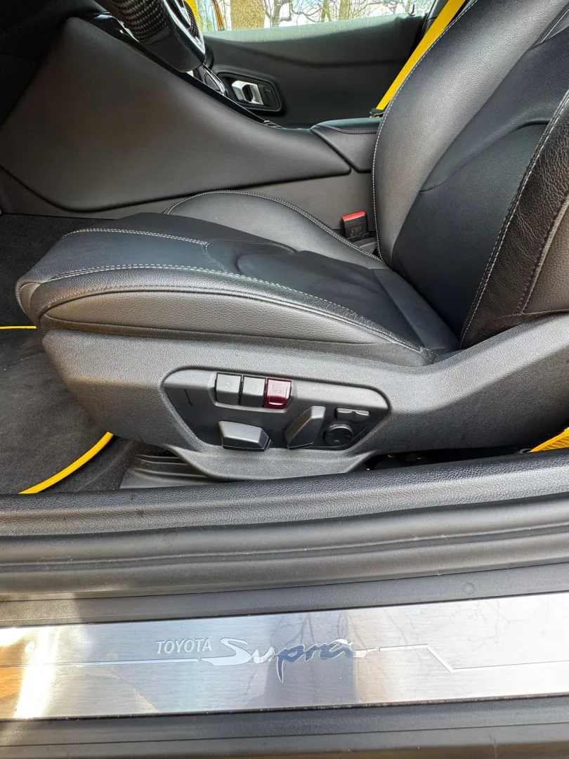 Cumpara/ Vinde online Toyota Supra 2023 SH, la cel mai bun pret pentru tine!