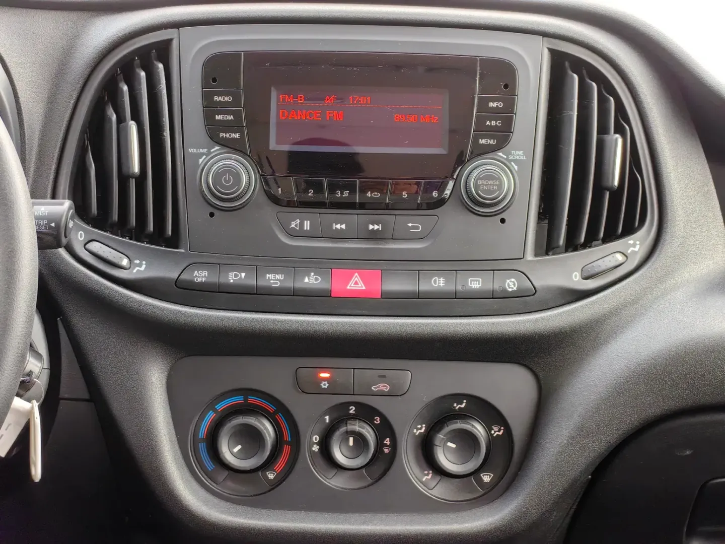 Cumpara/ Vinde online Fiat Doblo 2019 SH, la cel mai bun pret pentru tine!