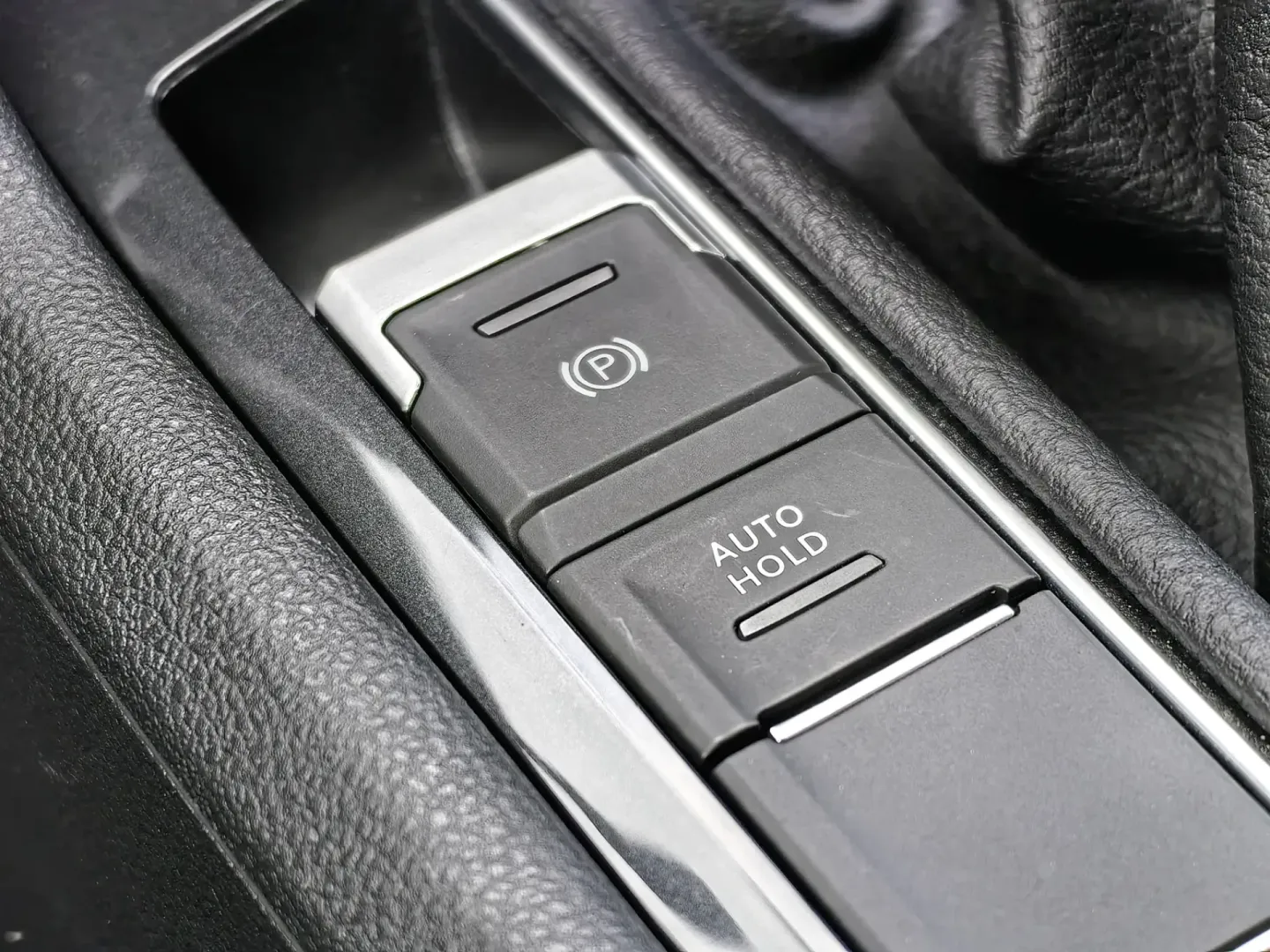 Cumpara/ Vinde online Volkswagen Tiguan 2022 SH, la cel mai bun pret pentru tine!