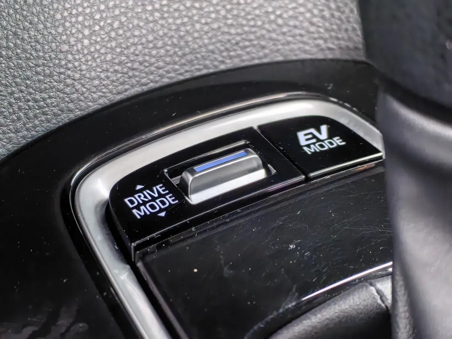 Cumpara/ Vinde online Toyota Corolla 2022 SH, la cel mai bun pret pentru tine!