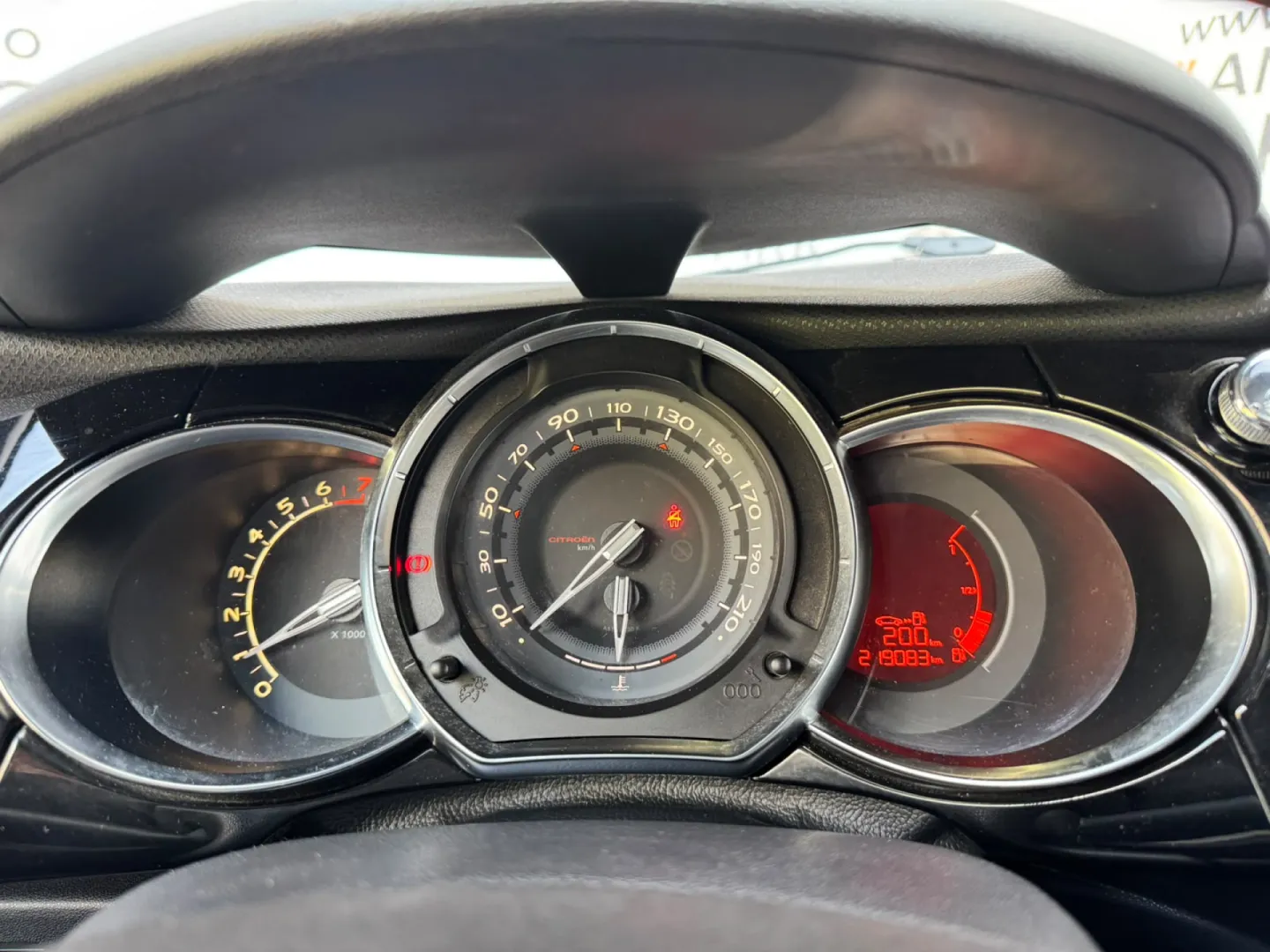 Cumpara/ Vinde online Citroen DS3 2011 SH, la cel mai bun pret pentru tine!