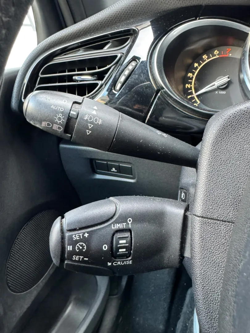 Cumpara/ Vinde online Citroen DS3 2011 SH, la cel mai bun pret pentru tine!