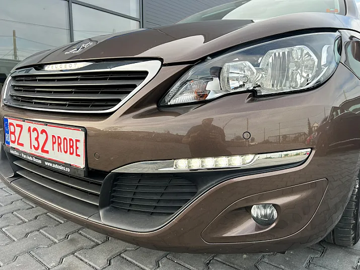 Cumpără / Vinde Peugeot 308 1.2 Pure Tech Blue 2015 SH, la cel mai bun pret pentru tine!