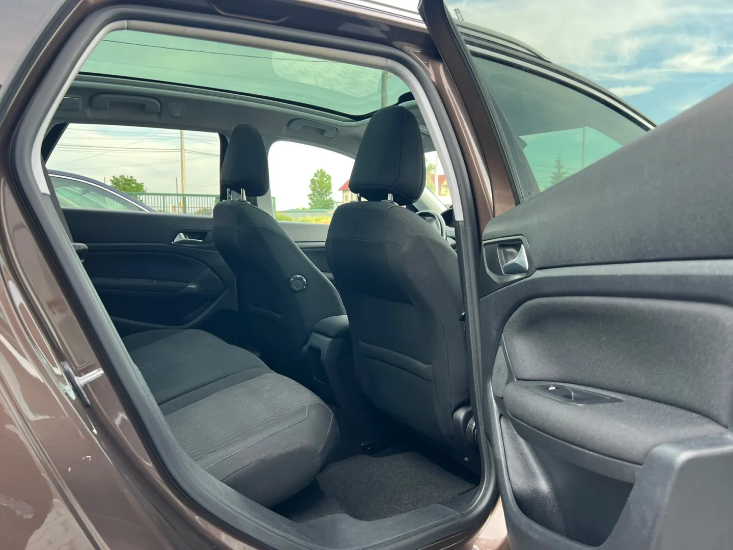 Cumpara/ Vinde online Peugeot 308 1.2 Pure Tech Blue 2015 SH, la cel mai bun pret pentru tine!