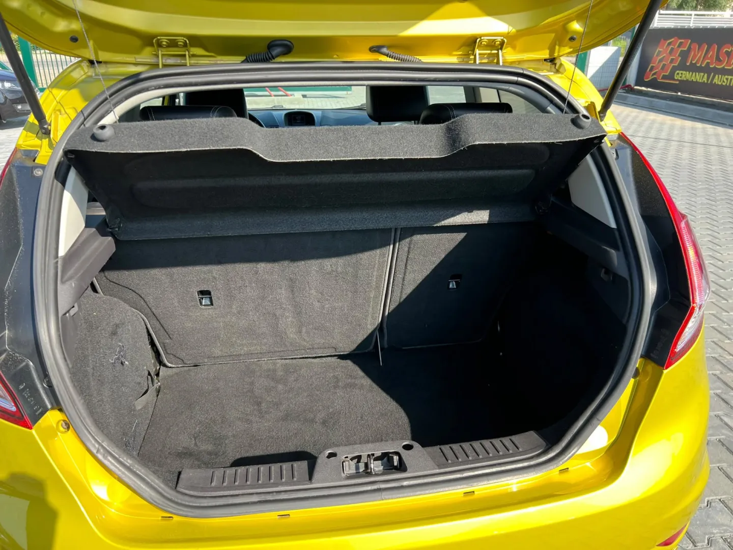 Cumpara/ Vinde online Ford Fiesta 1.6 TDCI Sport 2013 SH, la cel mai bun pret pentru tine!