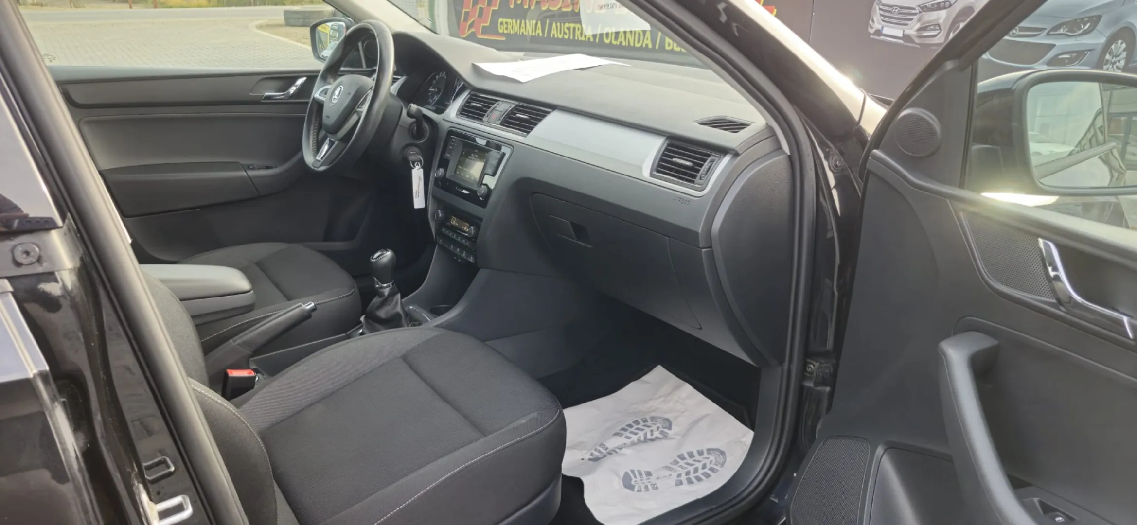 Cumpara/ Vinde online Skoda Rapid Spaceback 1.4 TDI 2015 SH, la cel mai bun pret pentru tine!
