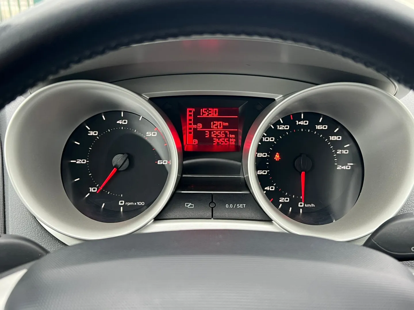 Cumpara/ Vinde online Seat Ibiza 1.2 TDI Style 2011 SH, la cel mai bun pret pentru tine!