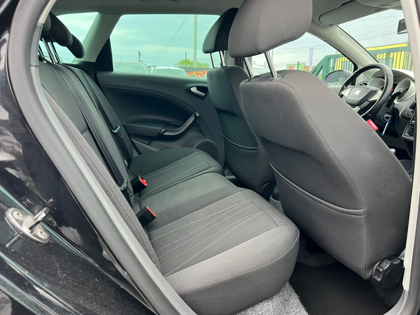 Cumpara/ Vinde online Seat Ibiza 1.2 TDI Style 2011 SH, la cel mai bun pret pentru tine!