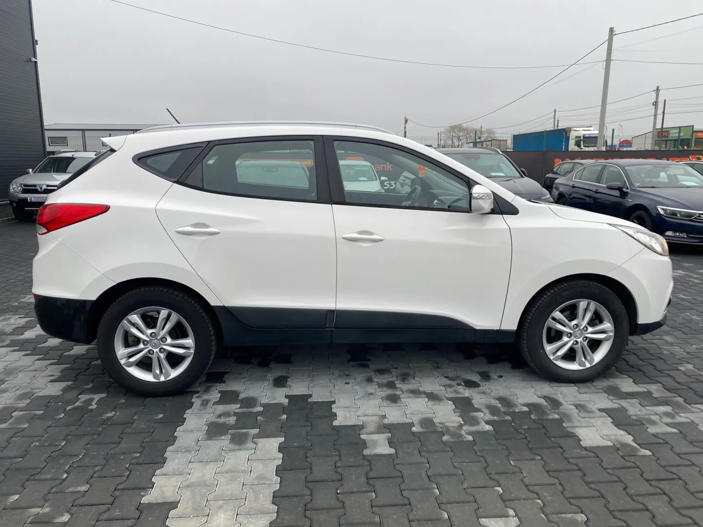 Cumpara/ Vinde online Hyundai iX35 2.0 CRDI Classci 2WD 2011 SH, la cel mai bun pret pentru tine!