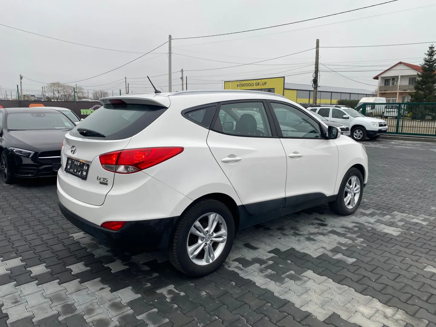 Cumpara/ Vinde online Hyundai iX35 2.0 CRDI Classci 2WD 2011 SH, la cel mai bun pret pentru tine!