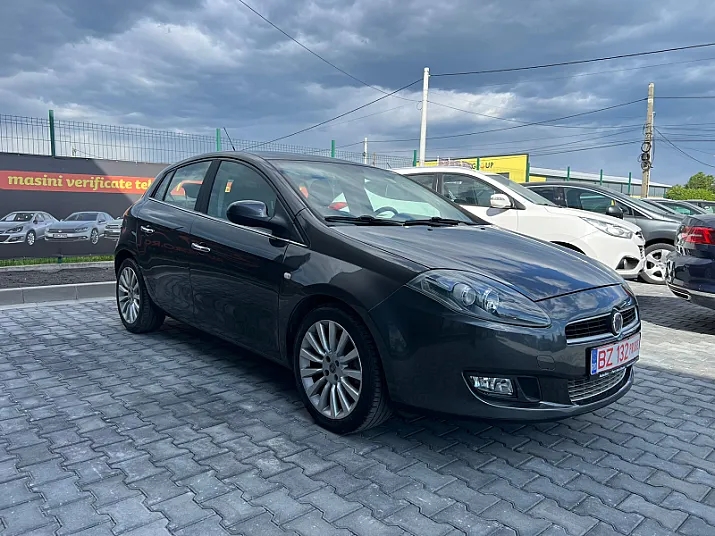Cumpără / Vinde Fiat Bravo 1.6 JTDM 2012 SH, la cel mai bun pret pentru tine!