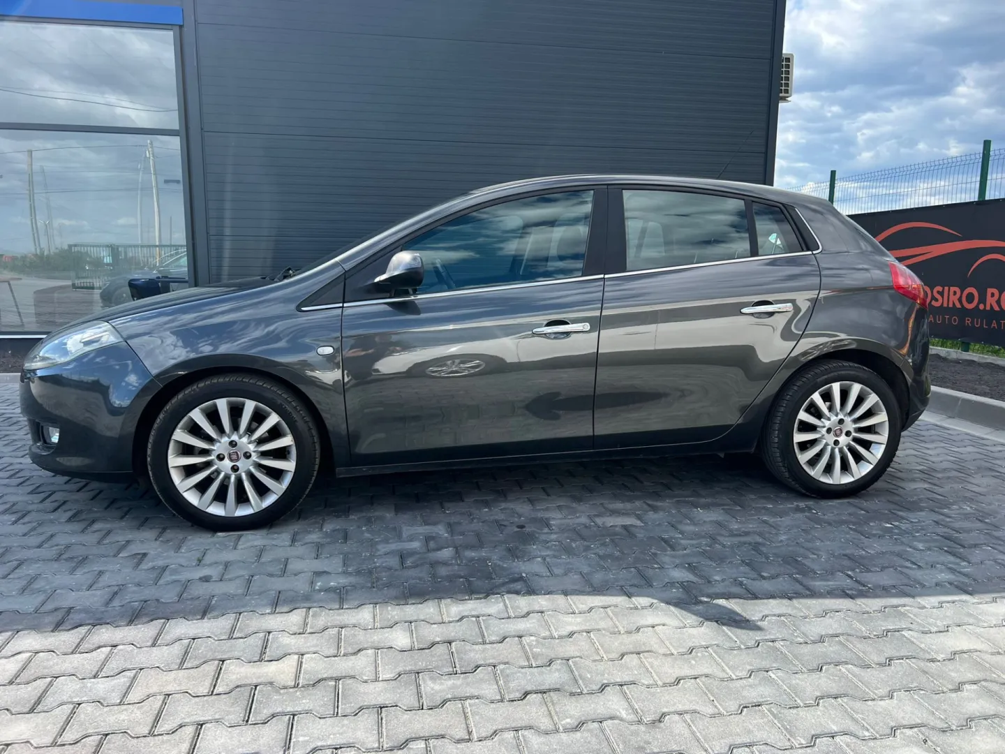 Cumpara/ Vinde online Fiat Bravo 1.6 JTDM 2012 SH, la cel mai bun pret pentru tine!