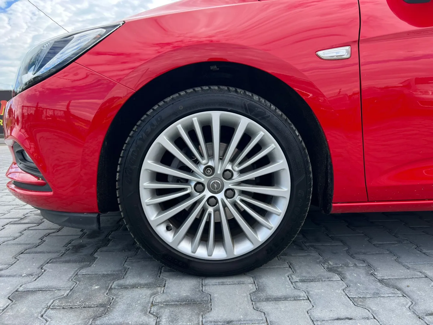 Cumpara/ Vinde online Opel Astra 2016 SH, la cel mai bun pret pentru tine!