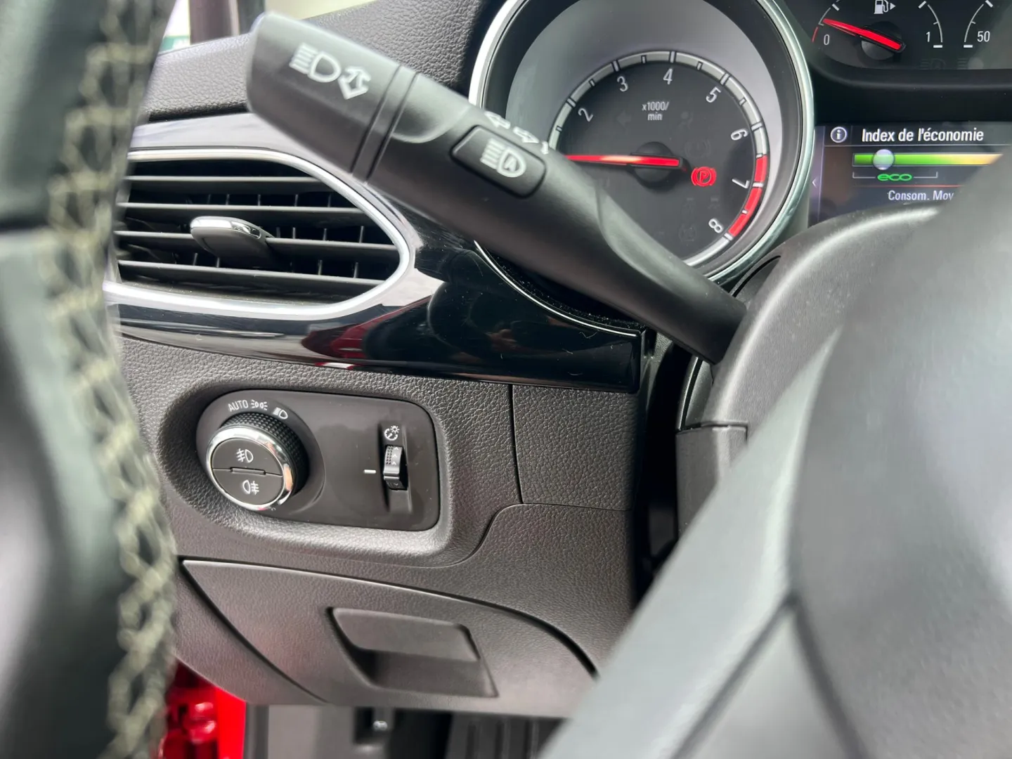Cumpara/ Vinde online Opel Astra 2016 SH, la cel mai bun pret pentru tine!