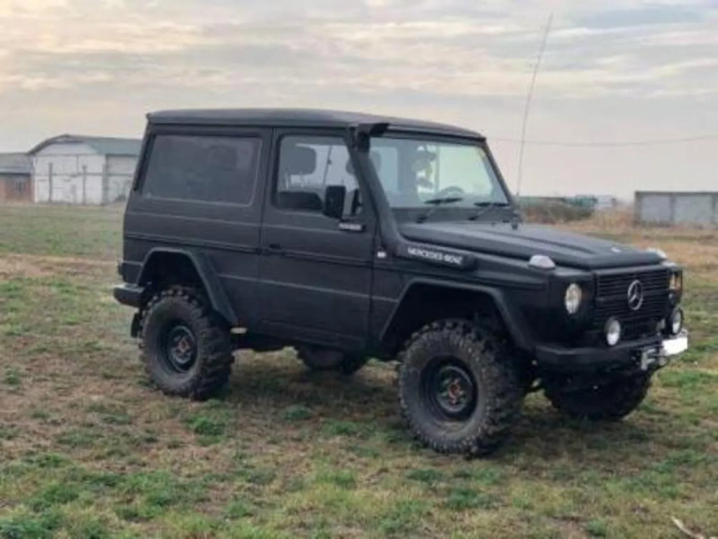Cumpara/ Vinde online Mercedes-Benz G 300 1987 SH, la cel mai bun pret pentru tine!