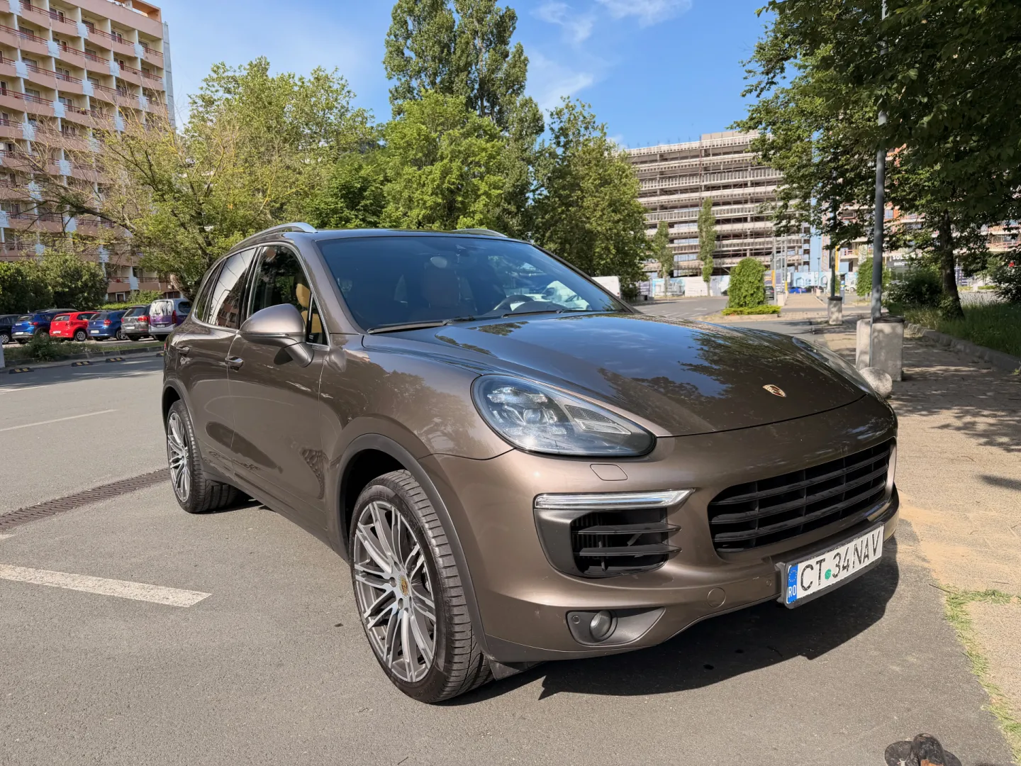 Cumpara/ Vinde online Porsche Cayenne 2015 SH, la cel mai bun pret pentru tine!