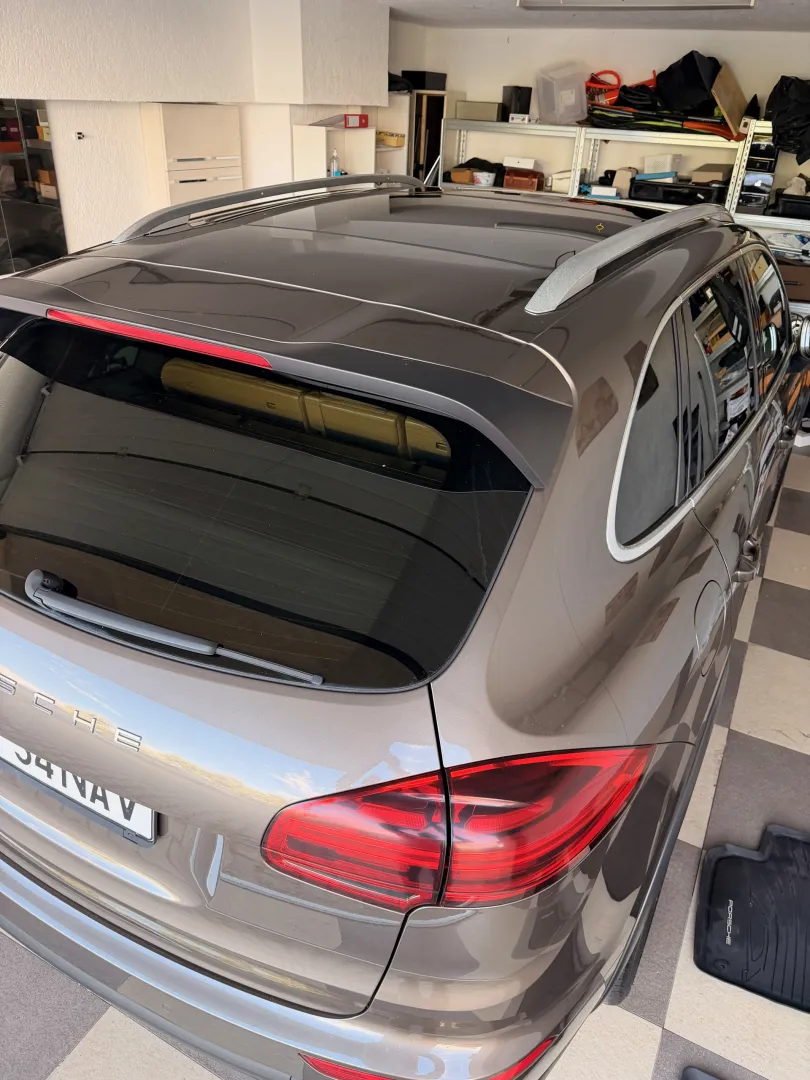 Cumpara/ Vinde online Porsche Cayenne 2015 SH, la cel mai bun pret pentru tine!