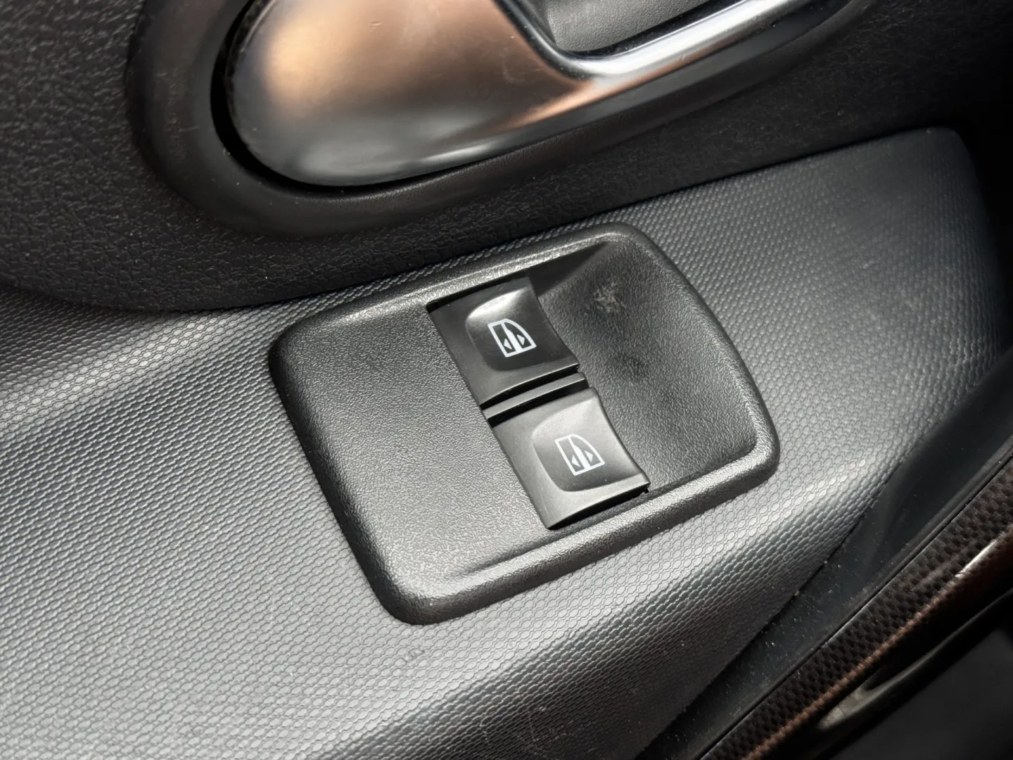 Cumpara/ Vinde online Dacia Logan 2019 SH, la cel mai bun pret pentru tine!