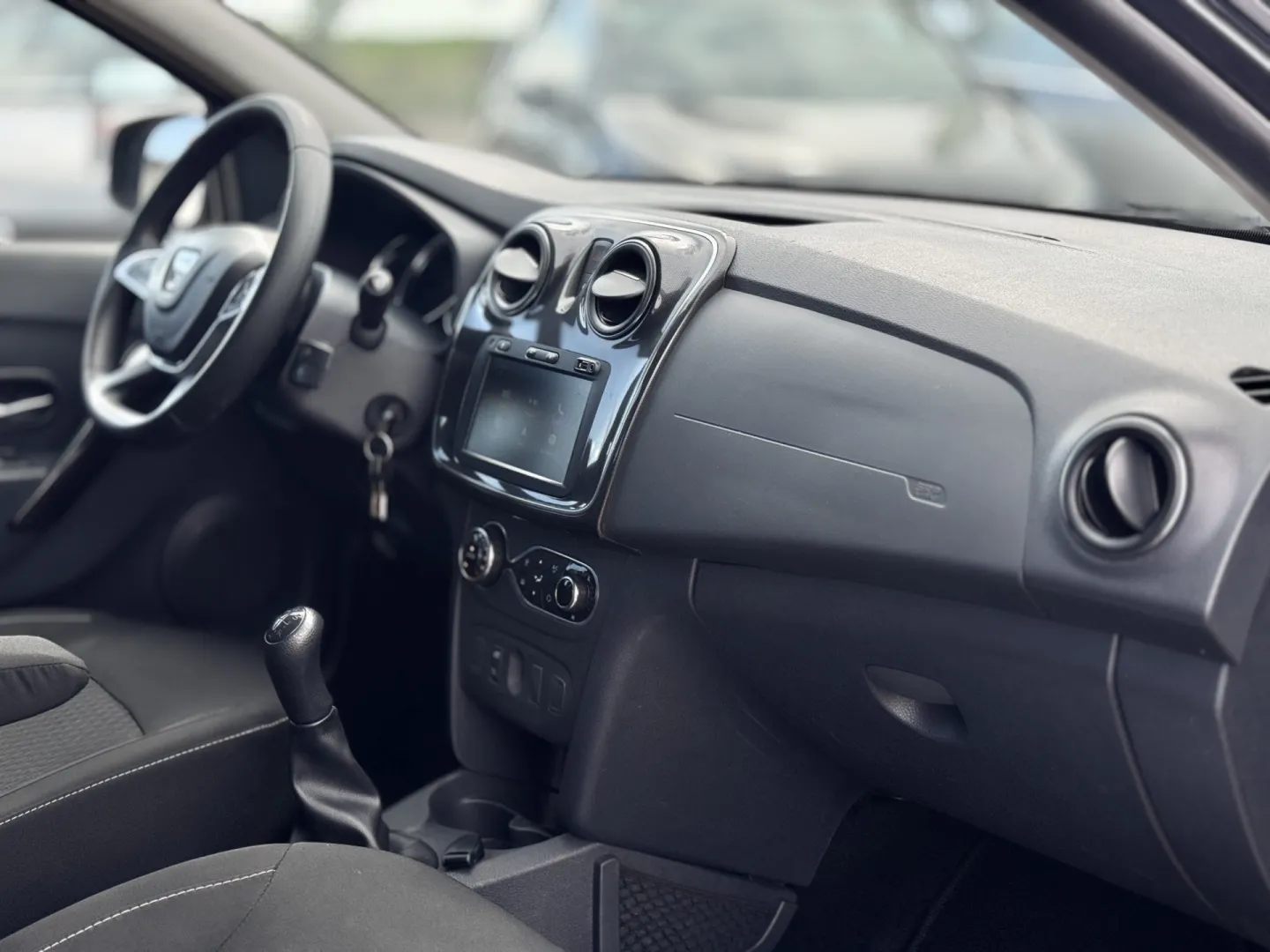 Cumpara/ Vinde online Dacia Logan 2019 SH, la cel mai bun pret pentru tine!