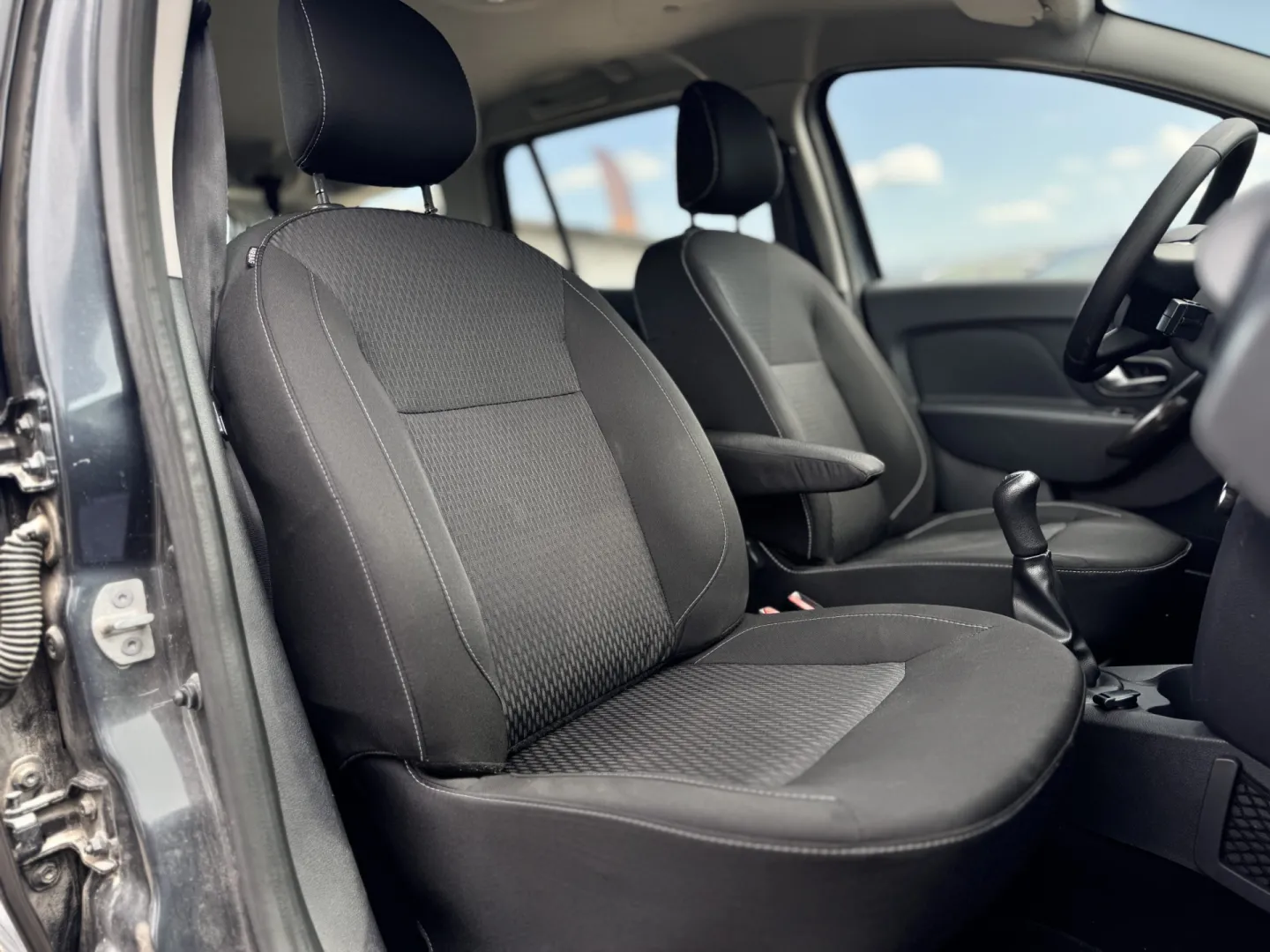 Cumpara/ Vinde online Dacia Logan 2019 SH, la cel mai bun pret pentru tine!