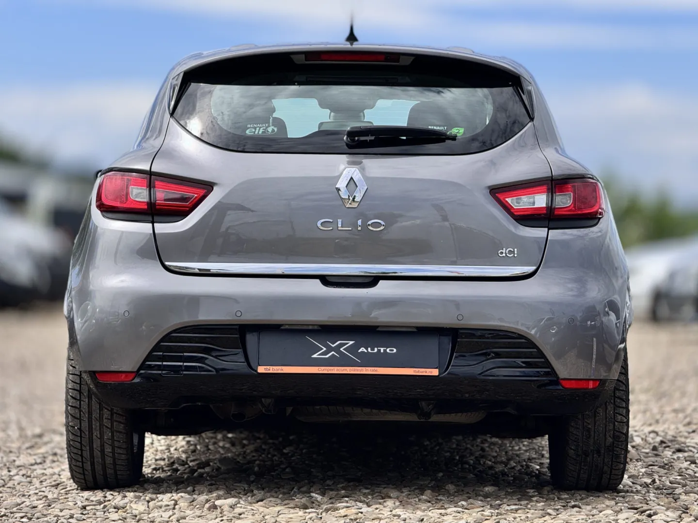 Cumpara/ Vinde online Renault  Clio 2013 SH, la cel mai bun pret pentru tine!