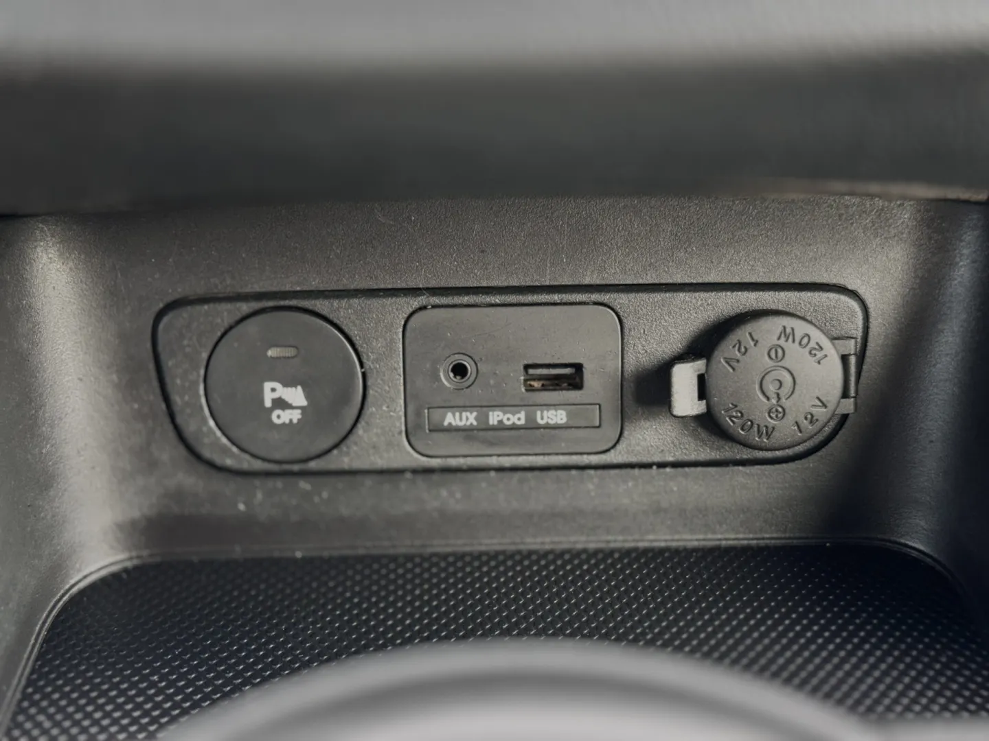Cumpara/ Vinde online Kia Sportage 2012 SH, la cel mai bun pret pentru tine!
