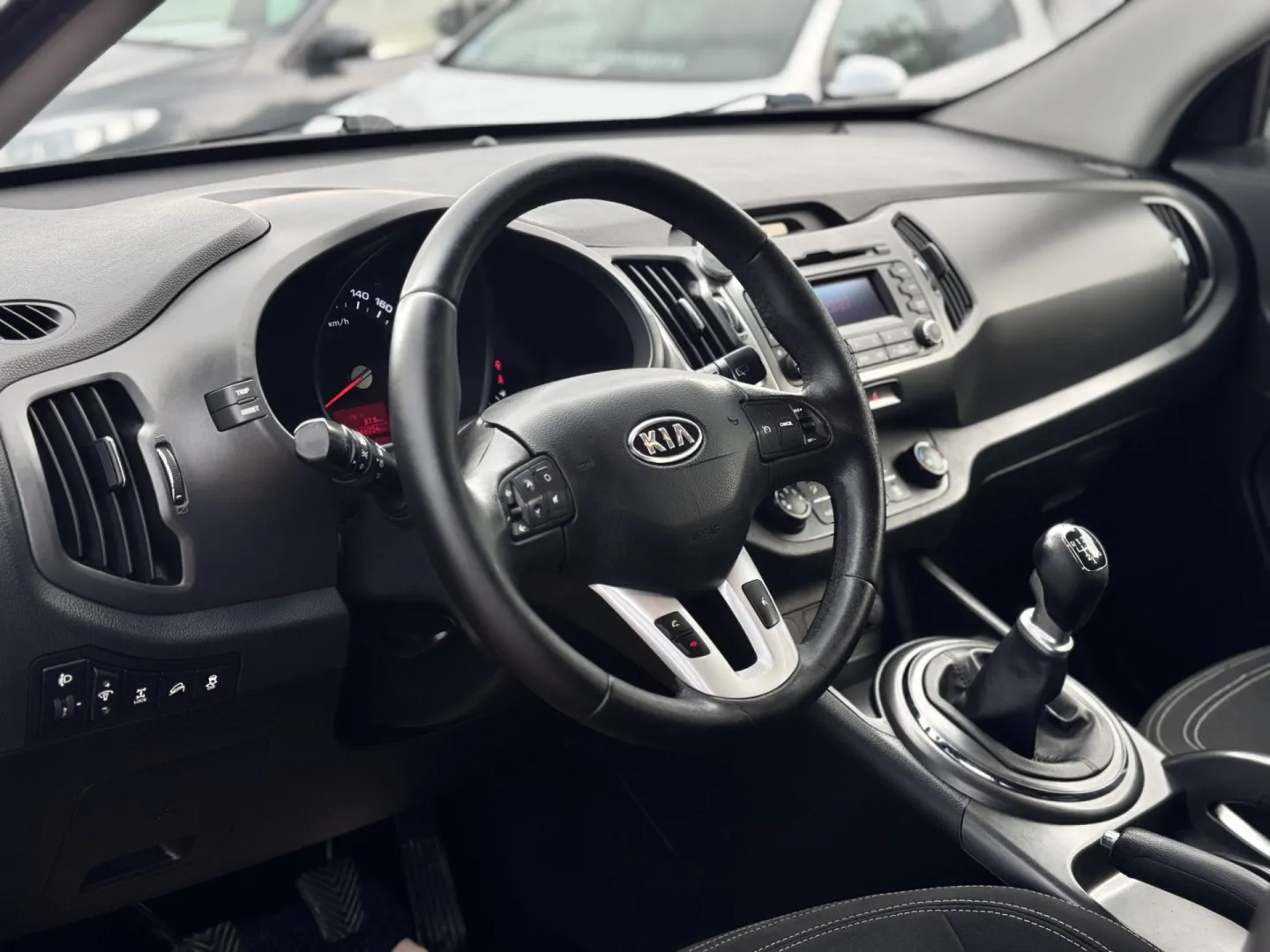 Cumpara/ Vinde online Kia Sportage 2012 SH, la cel mai bun pret pentru tine!