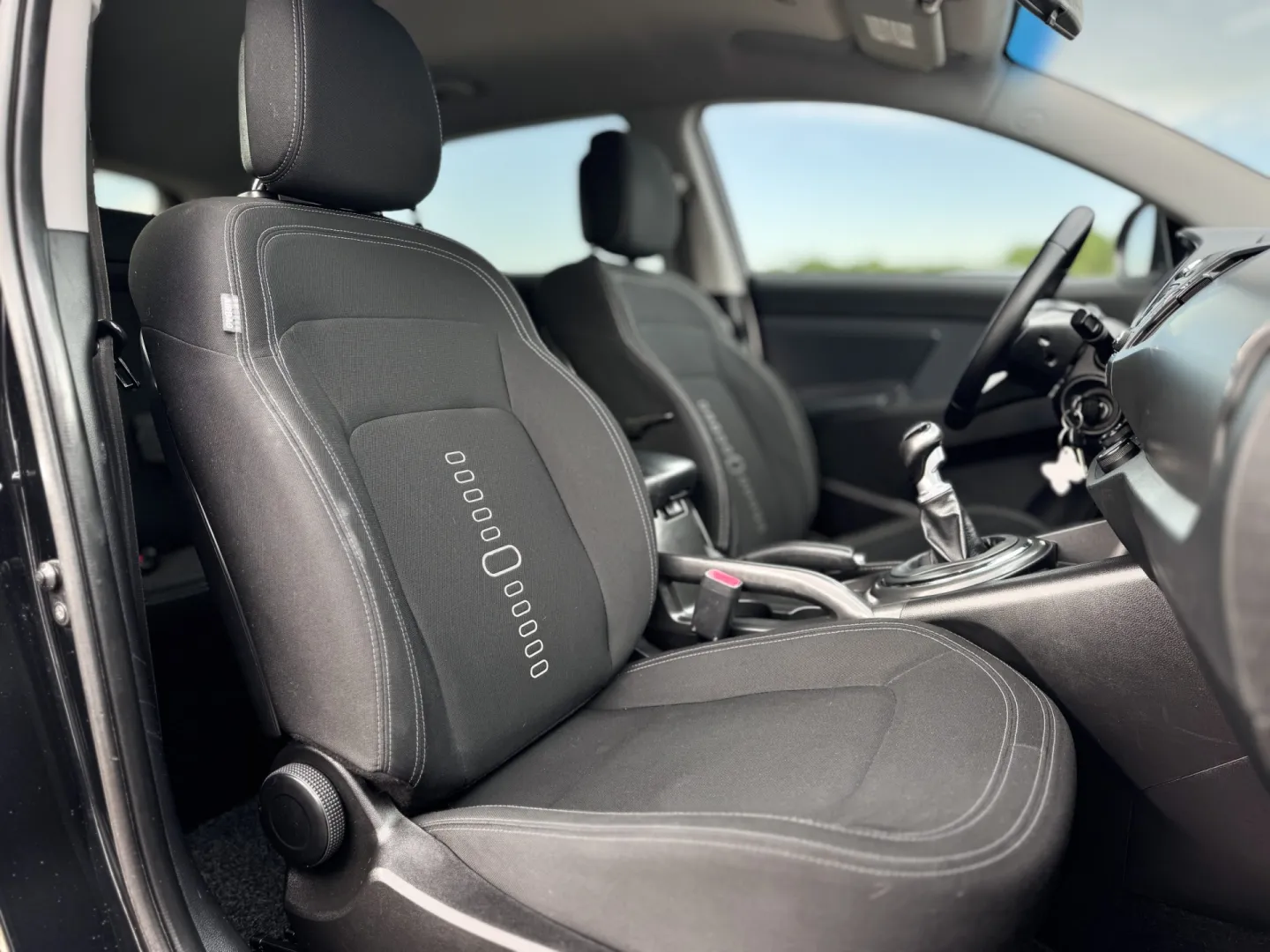 Cumpara/ Vinde online Kia Sportage 2012 SH, la cel mai bun pret pentru tine!