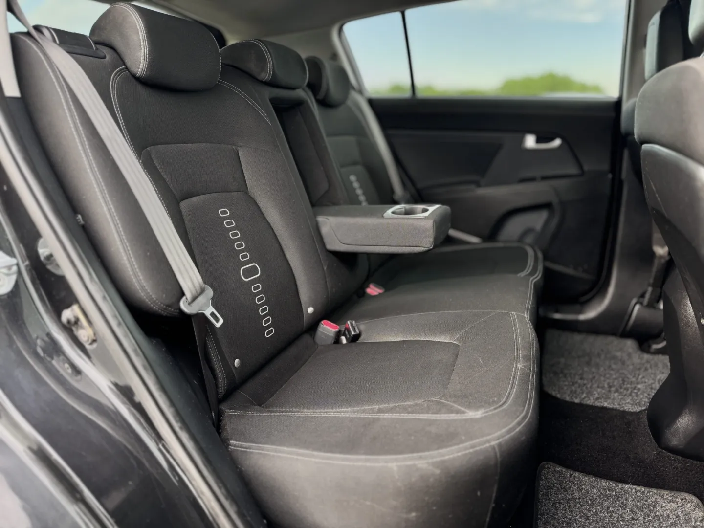 Cumpara/ Vinde online Kia Sportage 2012 SH, la cel mai bun pret pentru tine!