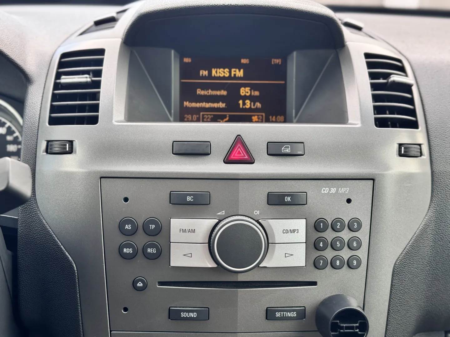 Cumpara/ Vinde online Opel Zafira 2006 SH, la cel mai bun pret pentru tine!