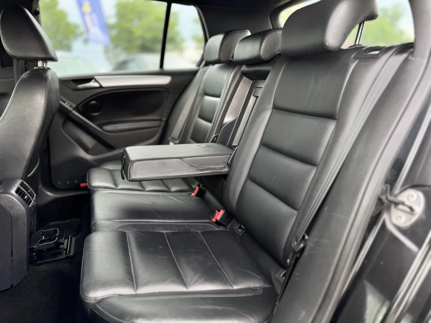 Cumpara/ Vinde online Volkswagen Golf 2009 SH, la cel mai bun pret pentru tine!