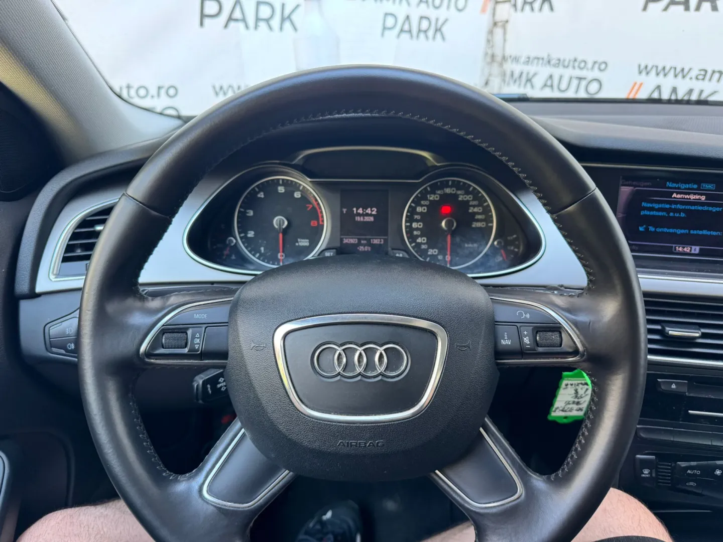 Cumpara/ Vinde online Audi A4 2012 SH, la cel mai bun pret pentru tine!