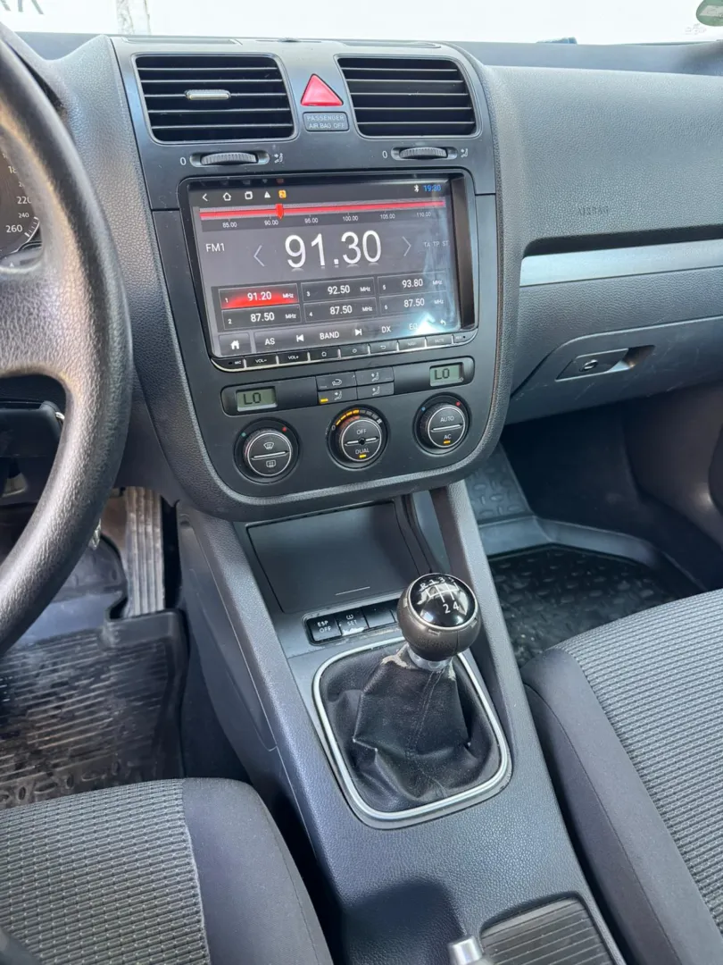 Cumpara/ Vinde online Volkswagen Golf 2008 SH, la cel mai bun pret pentru tine!