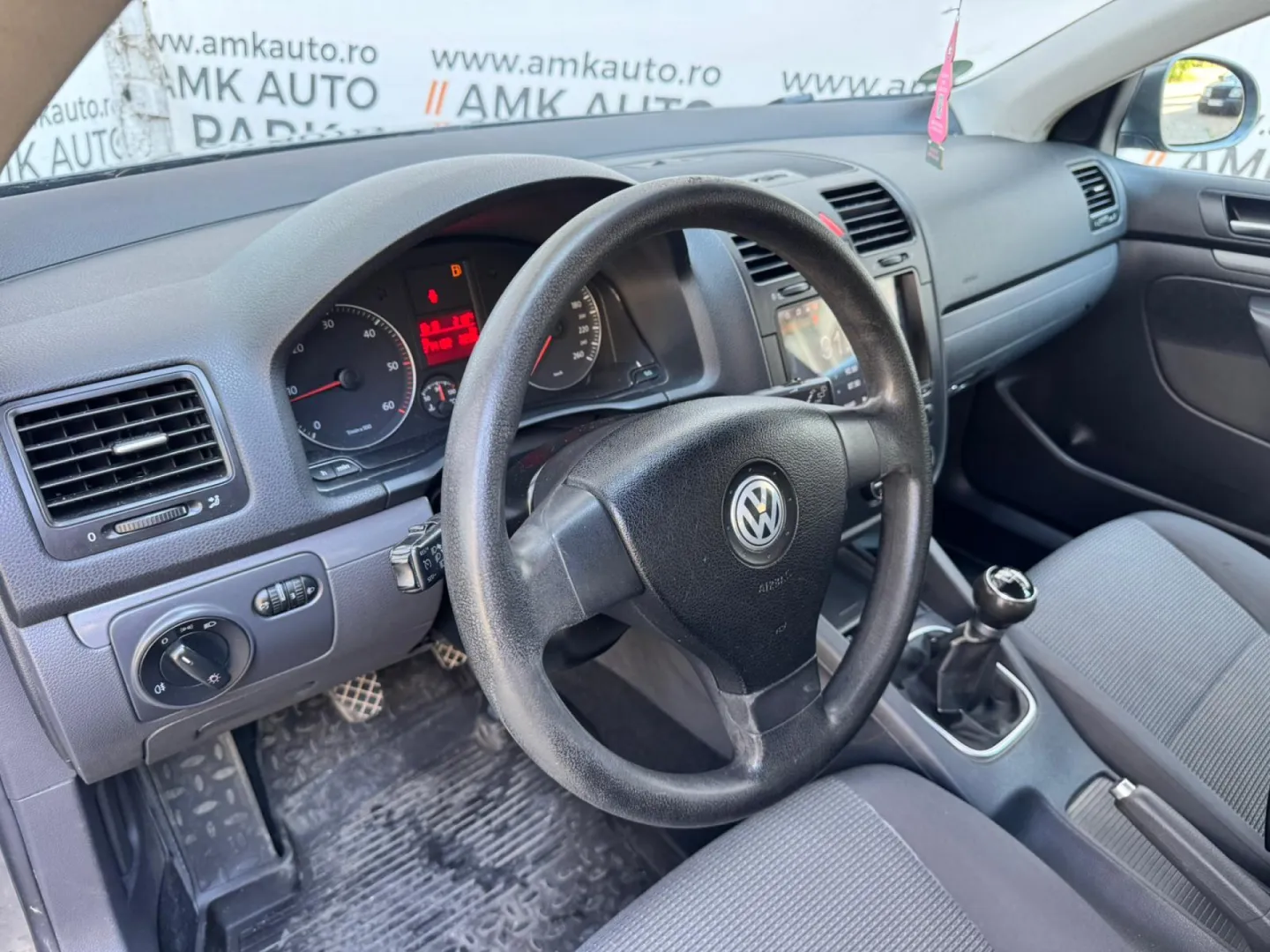Cumpara/ Vinde online Volkswagen Golf 2008 SH, la cel mai bun pret pentru tine!