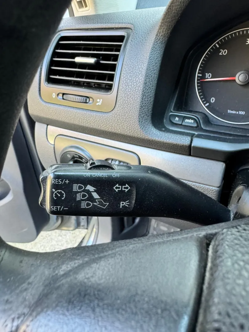 Cumpara/ Vinde online Volkswagen Golf 2008 SH, la cel mai bun pret pentru tine!