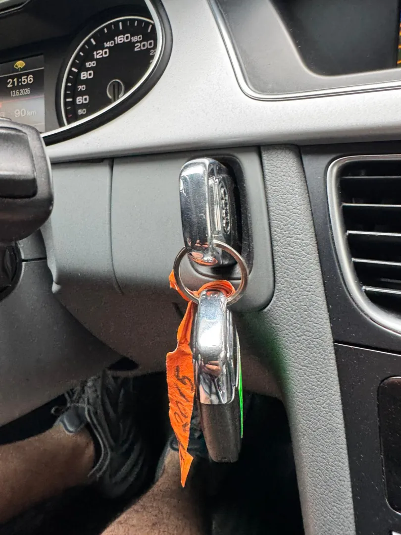 Cumpara/ Vinde online Audi A4 2015 SH, la cel mai bun pret pentru tine!