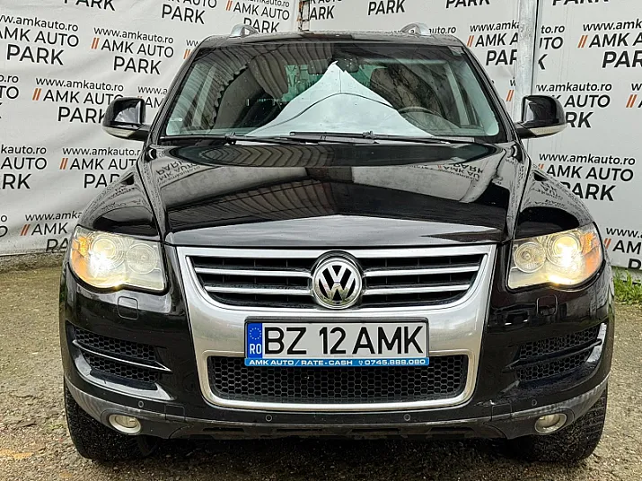 Cumpără / Vinde Volkswagen Touareg 2009 SH, la cel mai bun pret pentru tine!
