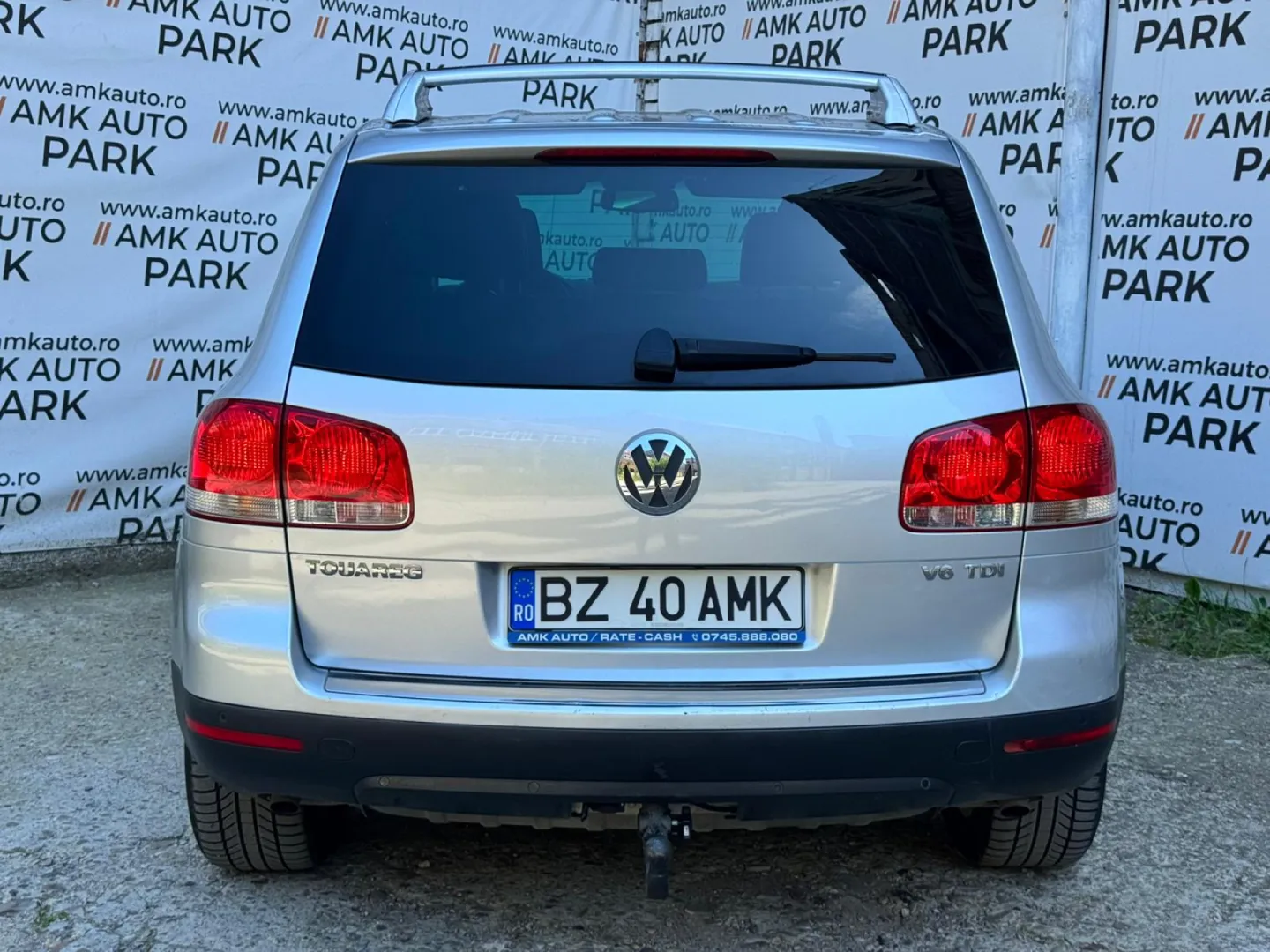 Cumpara/ Vinde online Volkswagen Touareg 2005 SH, la cel mai bun pret pentru tine!