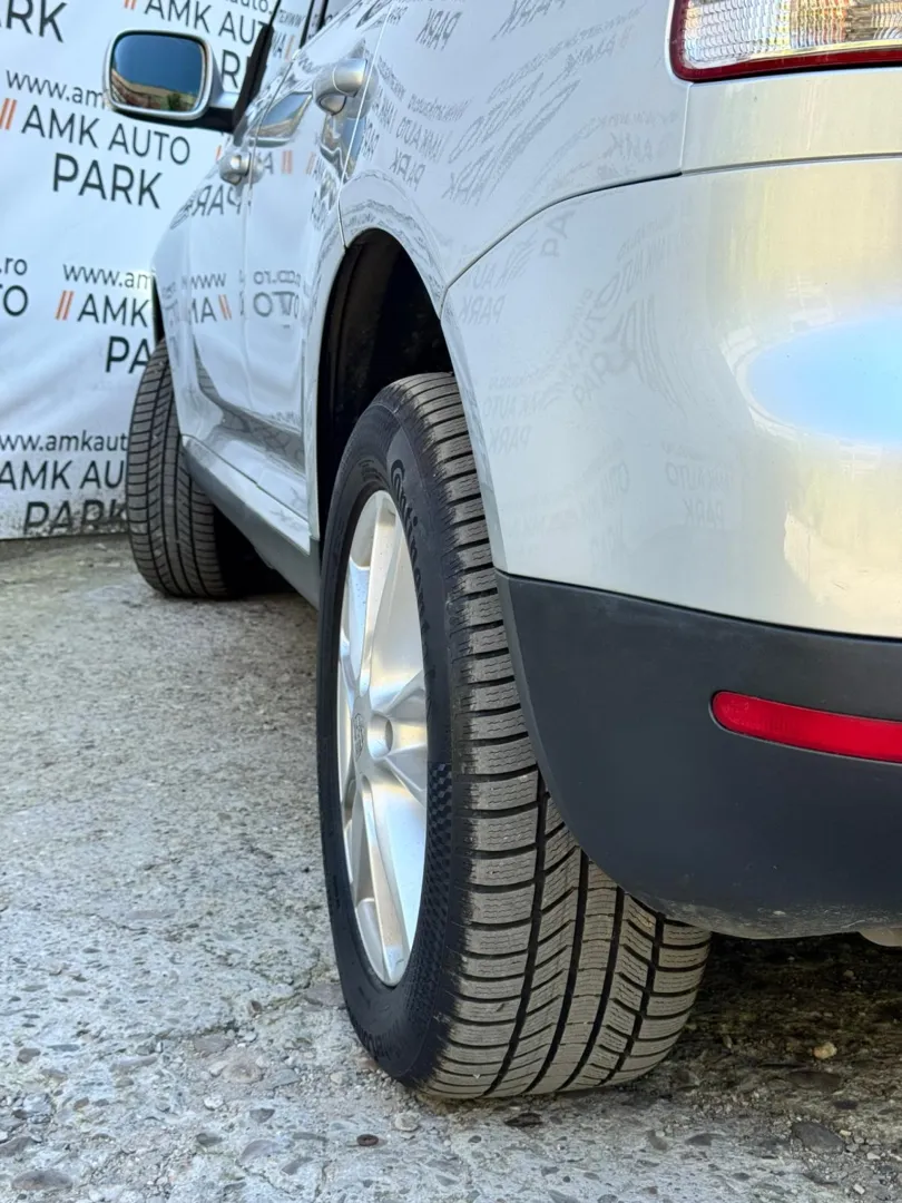 Cumpara/ Vinde online Volkswagen Touareg 2005 SH, la cel mai bun pret pentru tine!