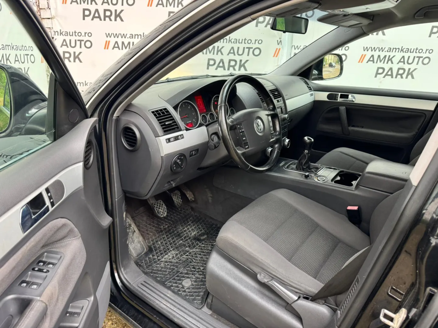 Cumpara/ Vinde online Volkswagen Touareg 2009 SH, la cel mai bun pret pentru tine!