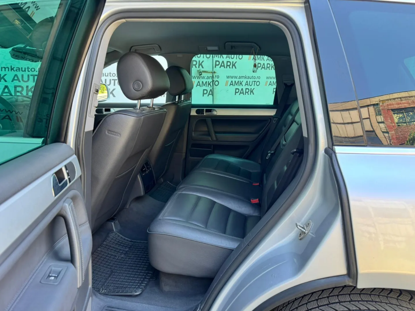 Cumpara/ Vinde online Volkswagen Touareg 2005 SH, la cel mai bun pret pentru tine!
