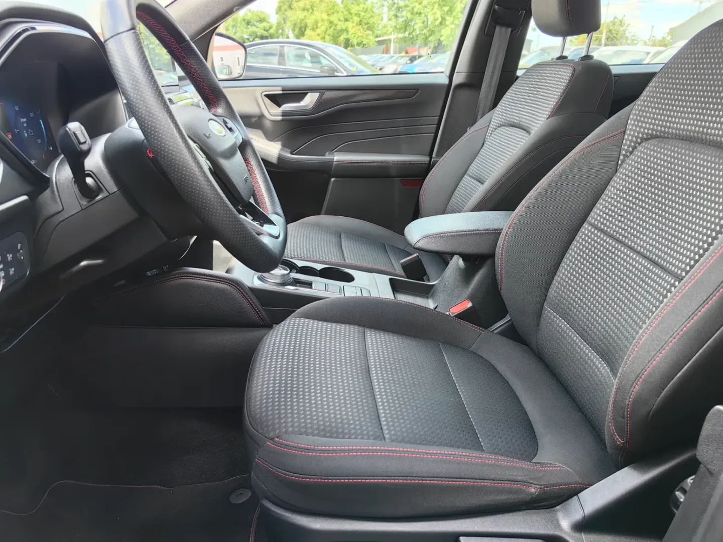 Cumpara/ Vinde online Ford Kuga 2022 SH, la cel mai bun pret pentru tine!