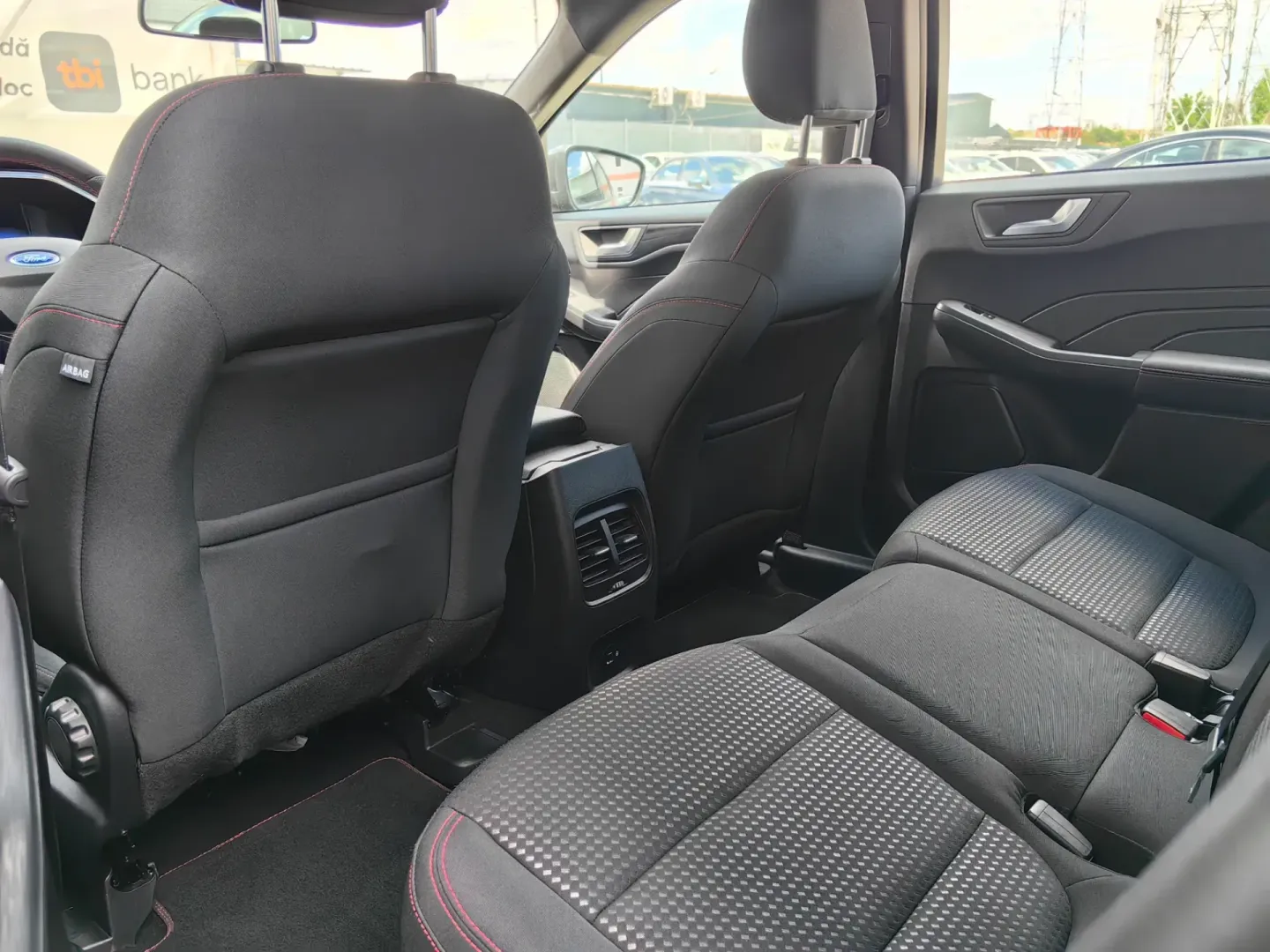 Cumpara/ Vinde online Ford Kuga 2022 SH, la cel mai bun pret pentru tine!