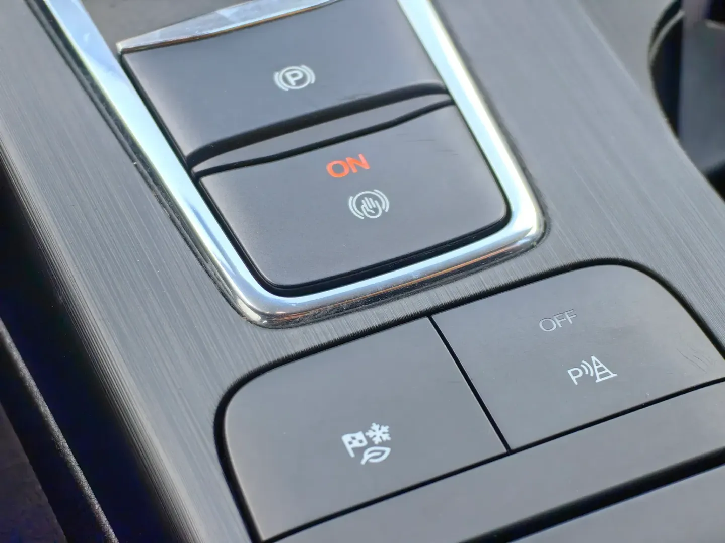 Cumpara/ Vinde online Ford Kuga 2022 SH, la cel mai bun pret pentru tine!